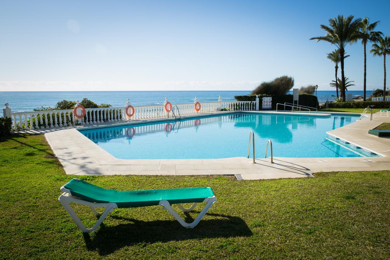 Holidays2Riviera Sea Side Front Beach Sitio de Calahonda Exterior foto